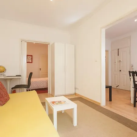 Central Bairro Alto Διαμέρισμα Lisboa